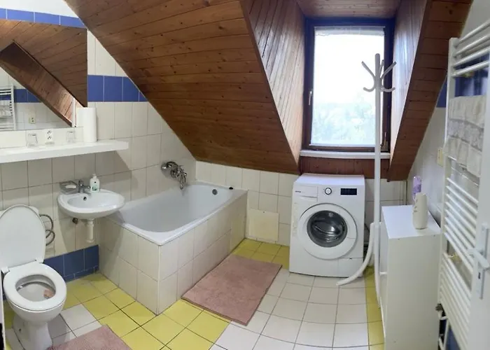 アパート Zukalka 2Kk - 3Patro